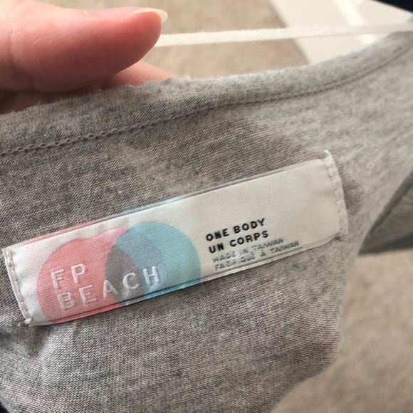 FP Beach Gray Poncho Tee - Picture 5 of 5